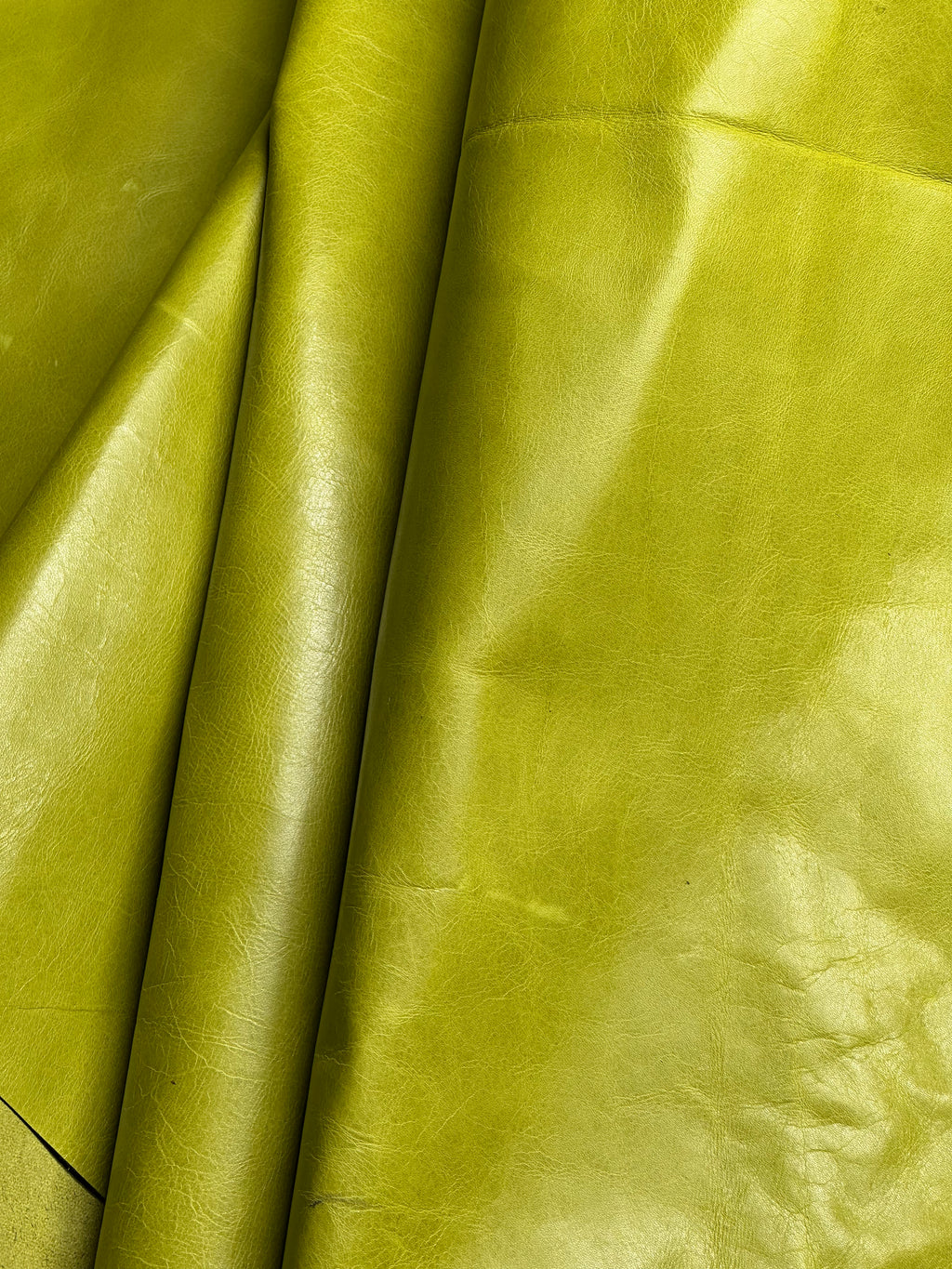 Cowhide Green Apple Leather