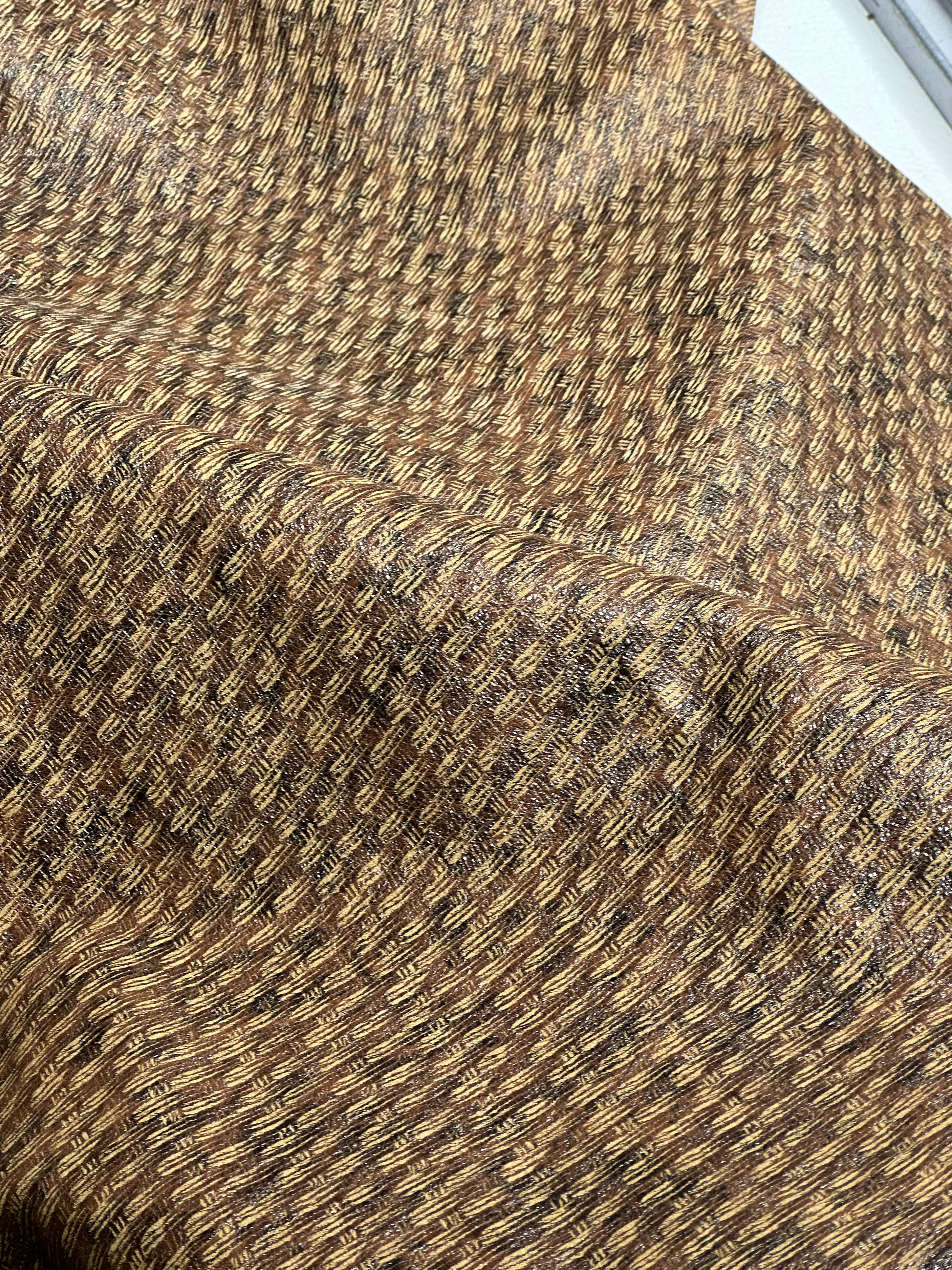 Cowhide pattern mou color Leather