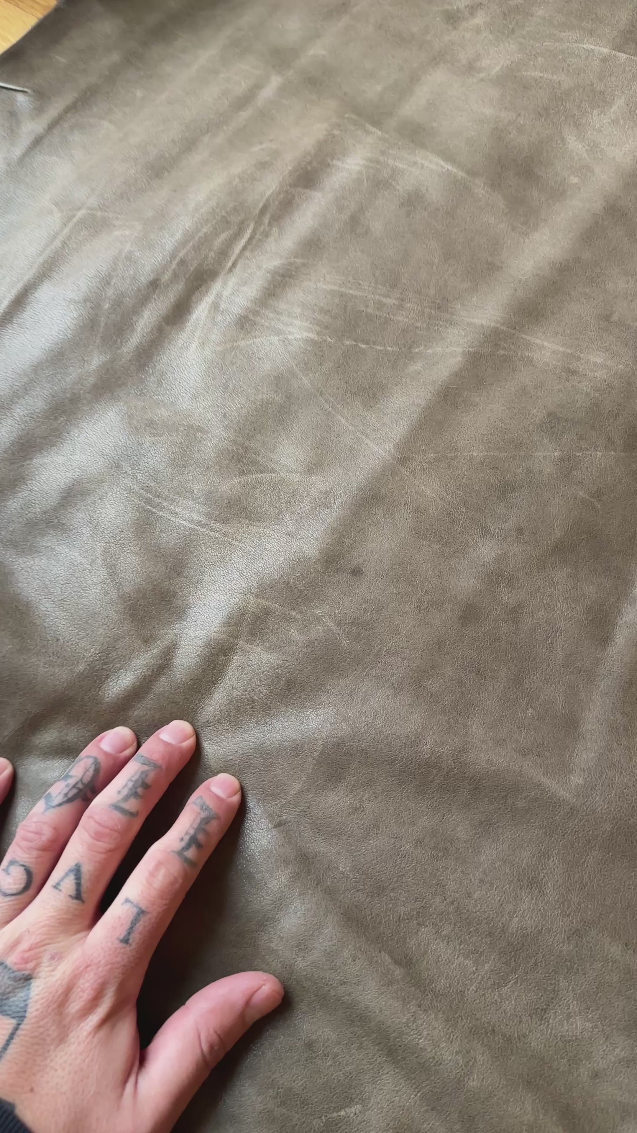 Cowhide Dark Sand Leather